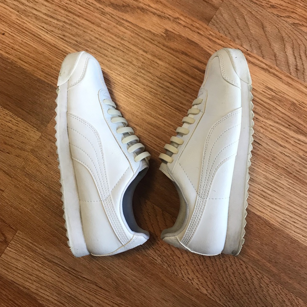 PUMA Roma non marking sneakers, rubber laces - Picture 4 of 8
